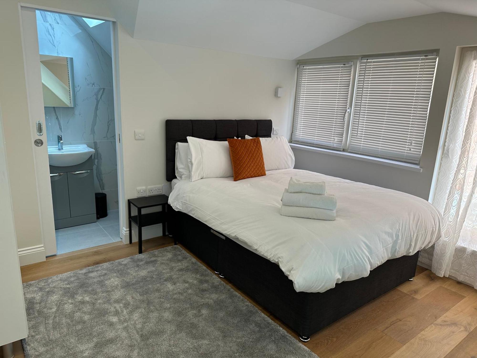 בסינגסטרוק Winchester Street Apartments By Urban Abode מראה חיצוני תמונה